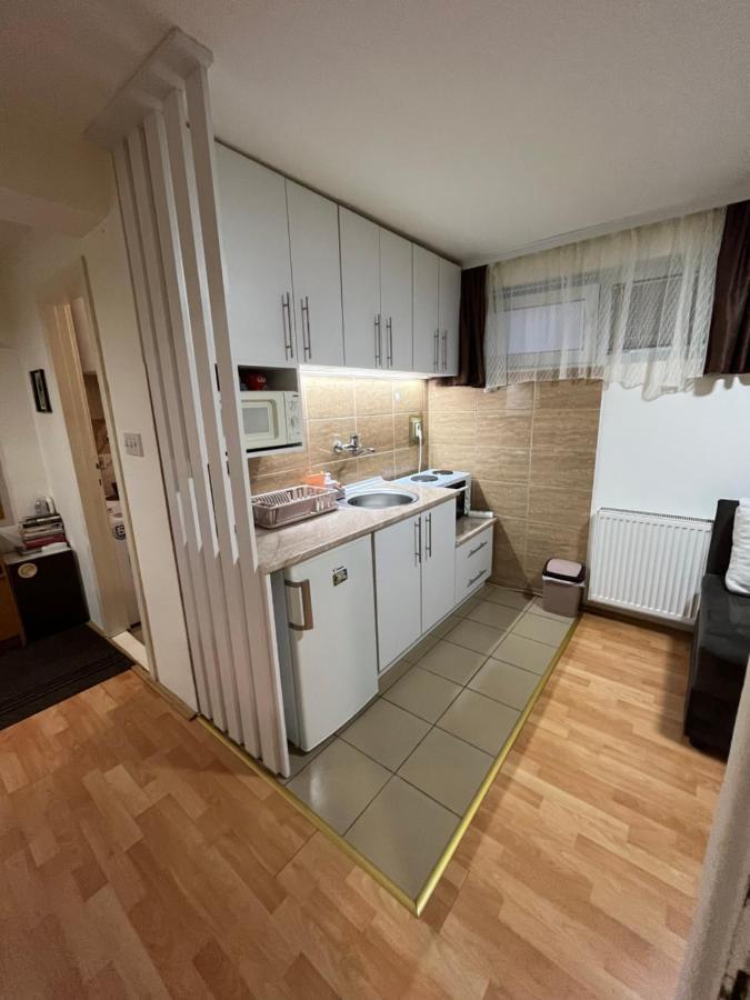 Carapan Apartment Kruševac Exterior foto